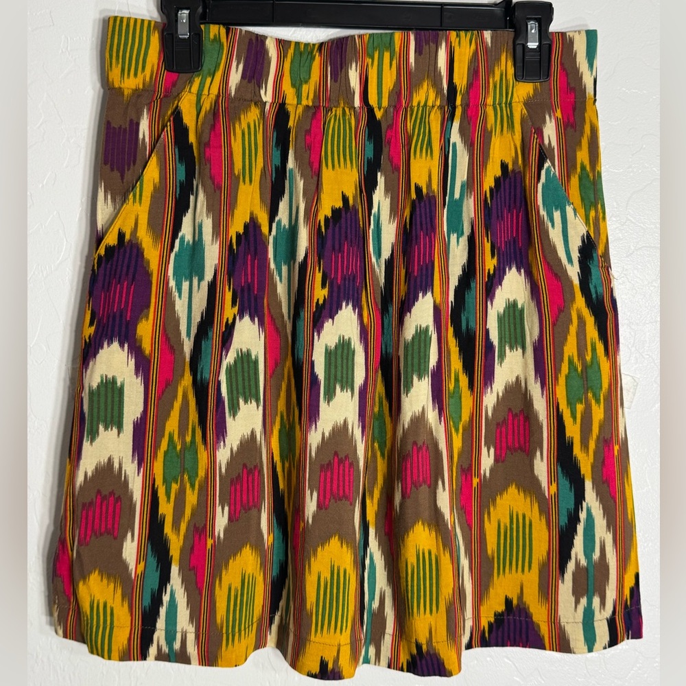 CABi Multicolor Ikat Print Skirt Size M 100% Rayon Pockets Boho Festival Style